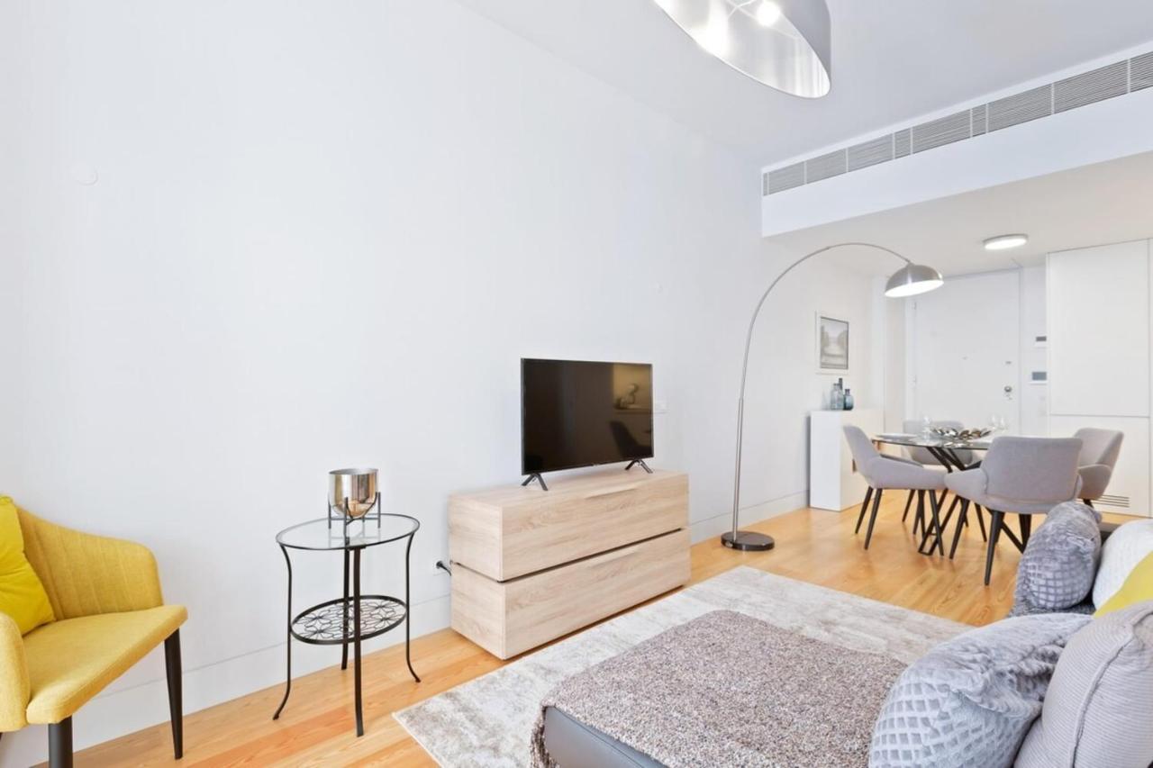 Spacious 1 Bedroom Apartment Near Baixa Lisabona Exterior foto